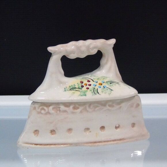 Iron Shape Trinket Box Seamstress Gift Dalia Napoli Porcelain Bomboniere Box - Picture 1 of 6